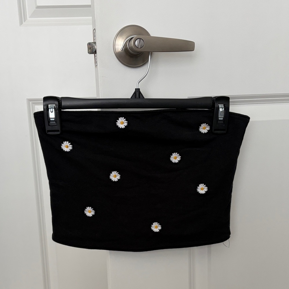 Hollister Cropped Black Daisy Tube Top Size Medium